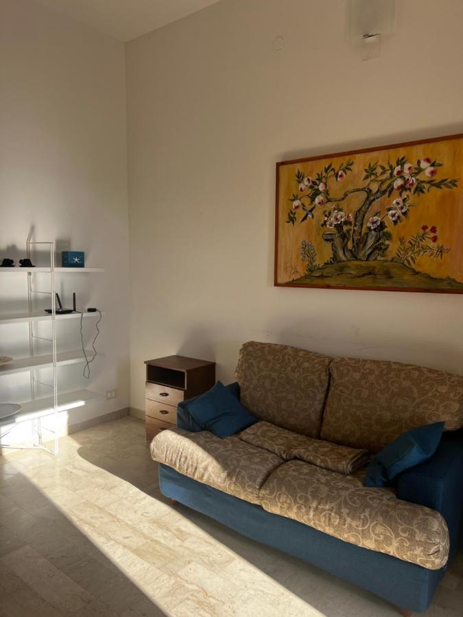 A Casa Di Rosa,Fronte Spiaggia, Piscina,Parcheggio Trapani Dış mekan fotoğraf