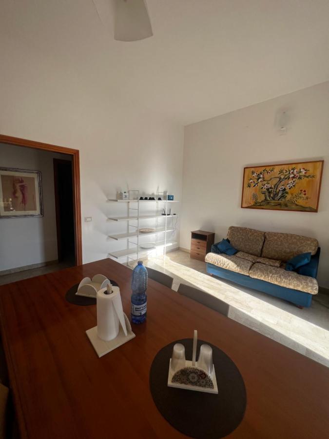 A Casa Di Rosa,Fronte Spiaggia, Piscina,Parcheggio Trapani Dış mekan fotoğraf